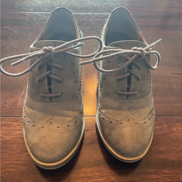 Women's Gray/Olive Oxford Shoes - Picture 2 of 6
